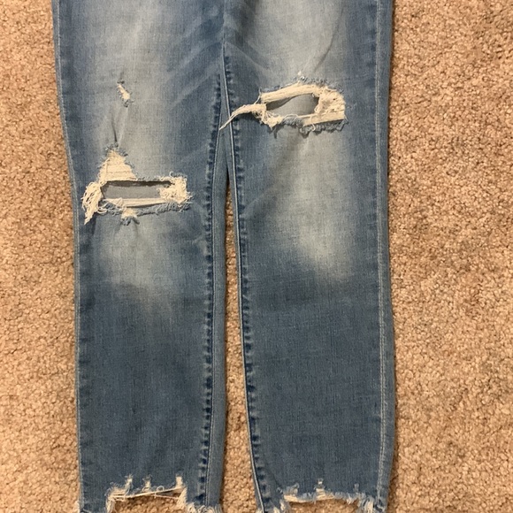 Abercrombie jeans - Picture 3 of 4
